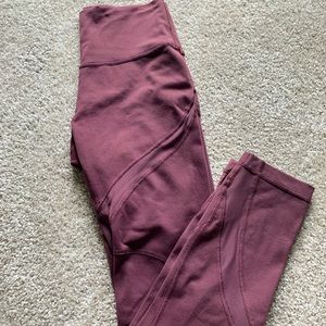 Lululemon cropped maroon leggings size 4